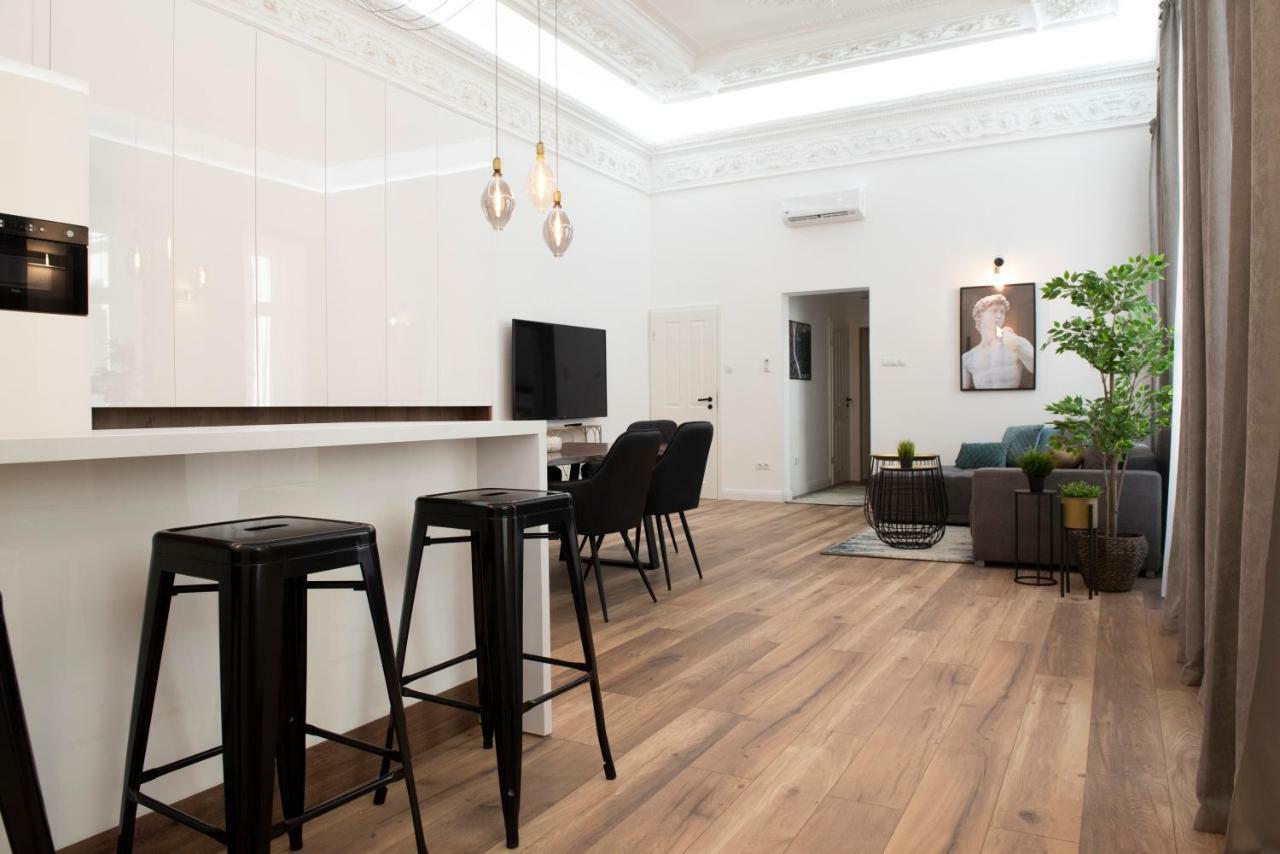 Luxury Apartment by Hi5 - Kálmán Imre Suite Budapest Esterno foto